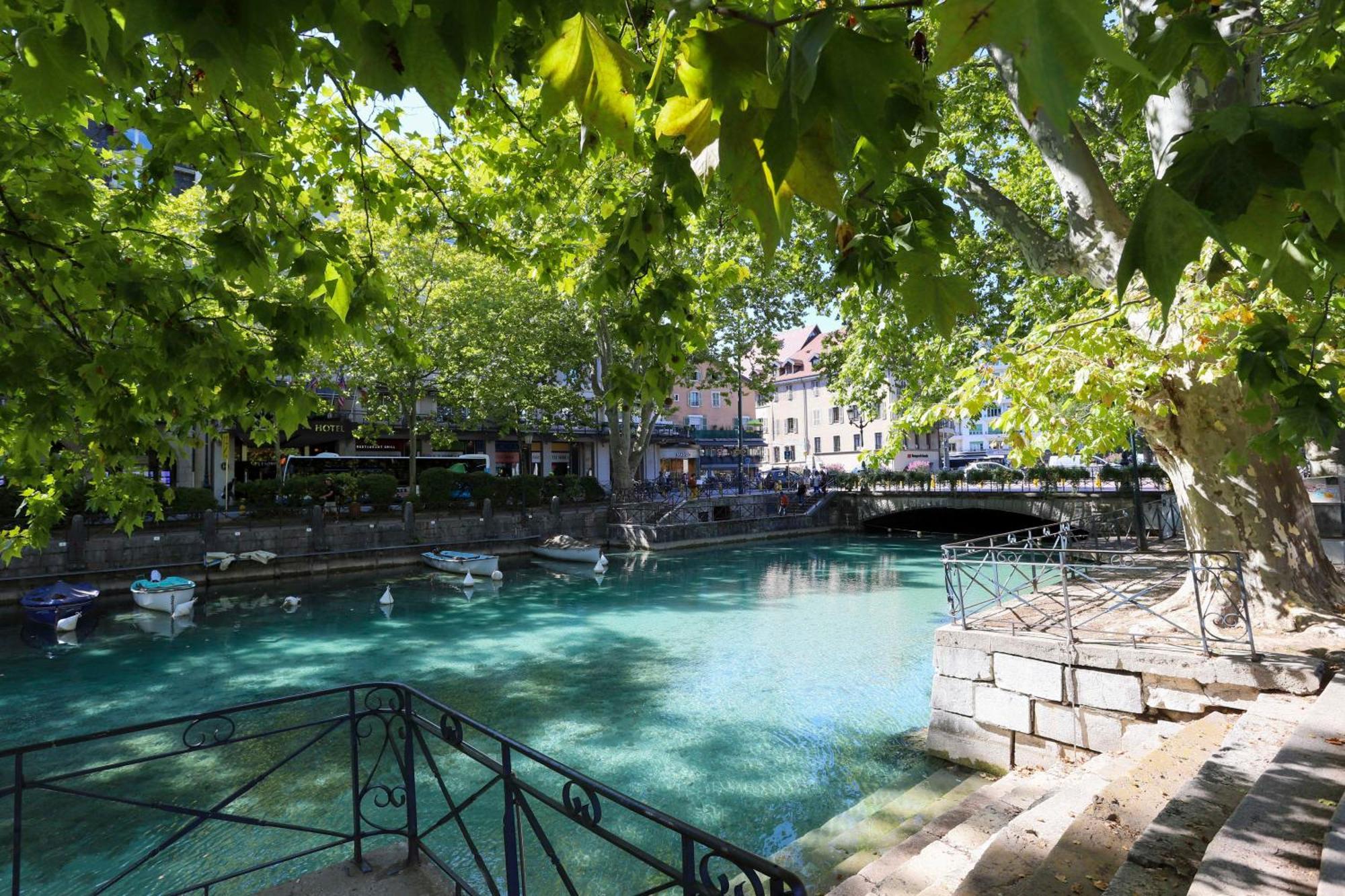 Royalement bien ! Appartement Annecy Buitenkant foto